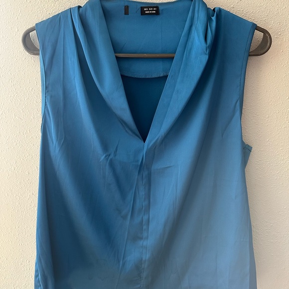 12 tops very classy nice tops women’s size small. - Picture 10 of 13